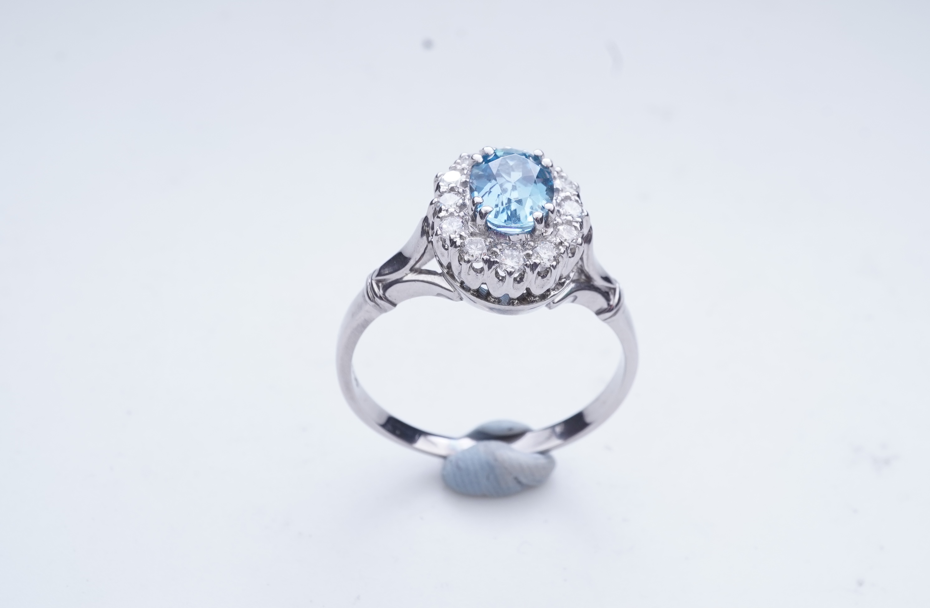 An aquamarine and diamond cluster ring